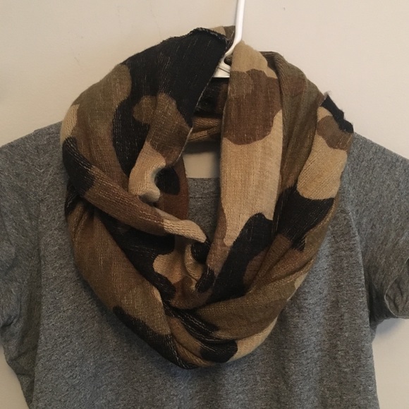 michael kors camo scarf